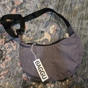 BAGGU UO Limited Edition Dusty Violet Medium Crescent Bag